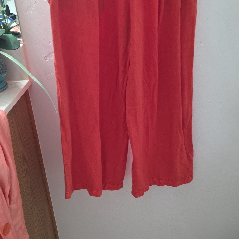 Women’s Wide Leg Cargo Pants in Coral Red - Picture 5 of 7